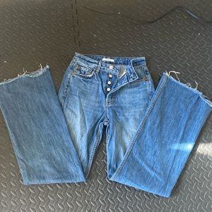 GRLFRND “Carla” Jeans